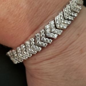 New Genuine 2.25ctw Chevron Diamond Bracelet 7.5"